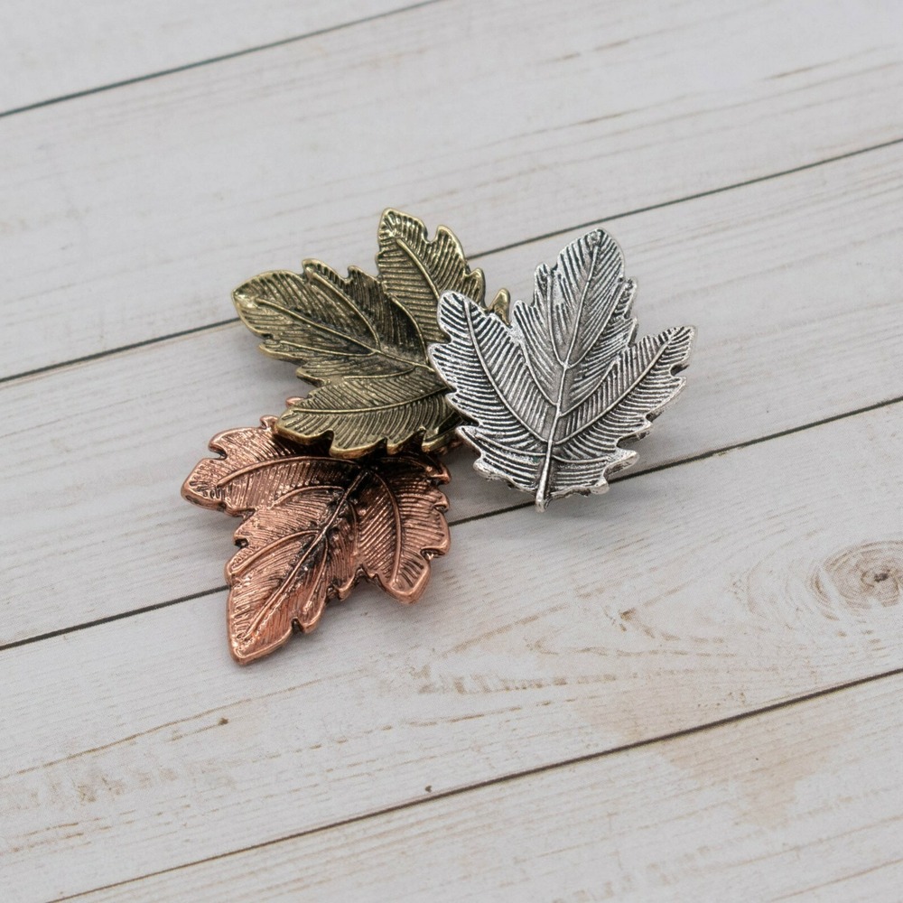 Maple Leaves Brooch Corsage Fall Leaves Lapel Pins Scarf